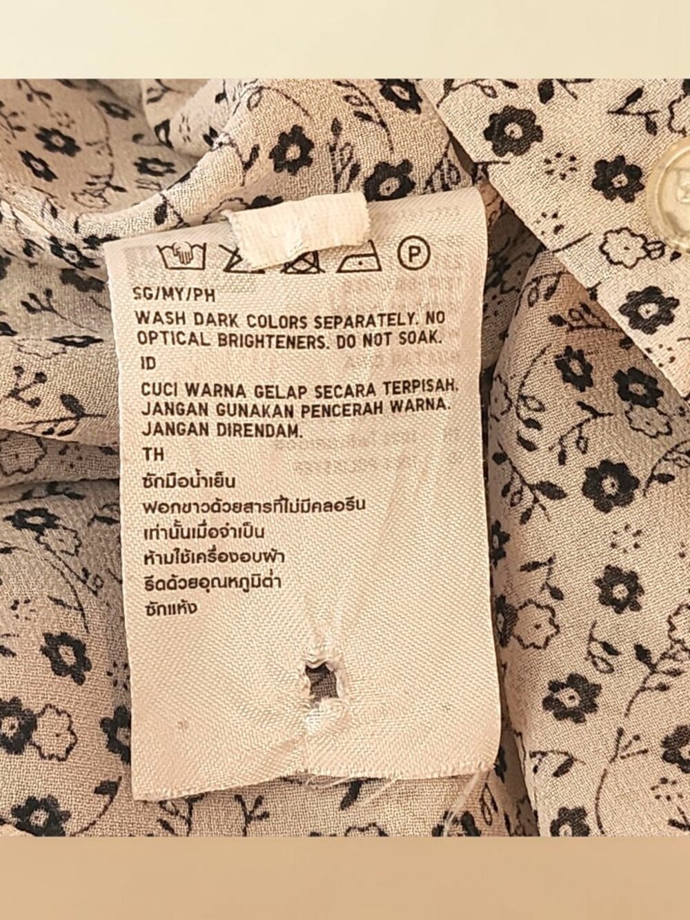 Ines de la Fressange UNIQLO Floral Button Blouse S - Picture 7 of 8